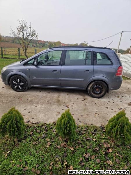 Opel  Zafira  Karoserija