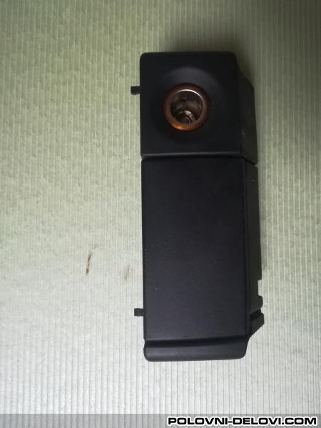 Opel  Zafira Pepeljara-piksla Enterijer