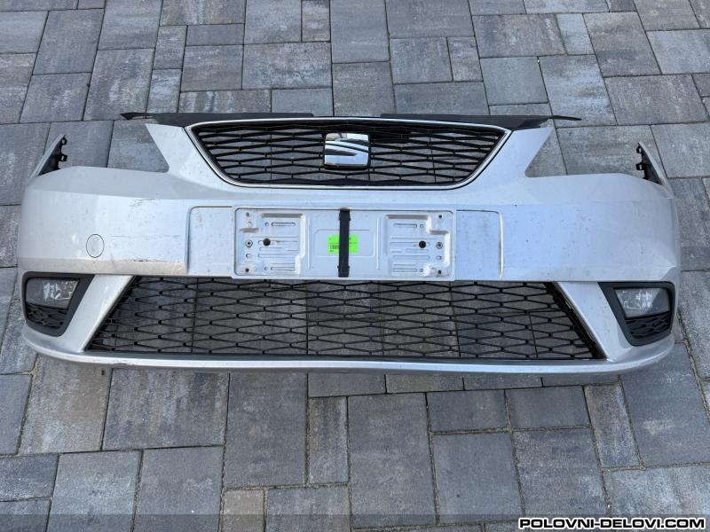 POLOVNI DELOVI Seat Ibiza 6j Farovi