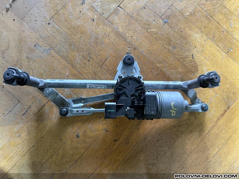 POLOVNI DELOVI Za Volkswagen  Up  Motor Brisaca Prednji