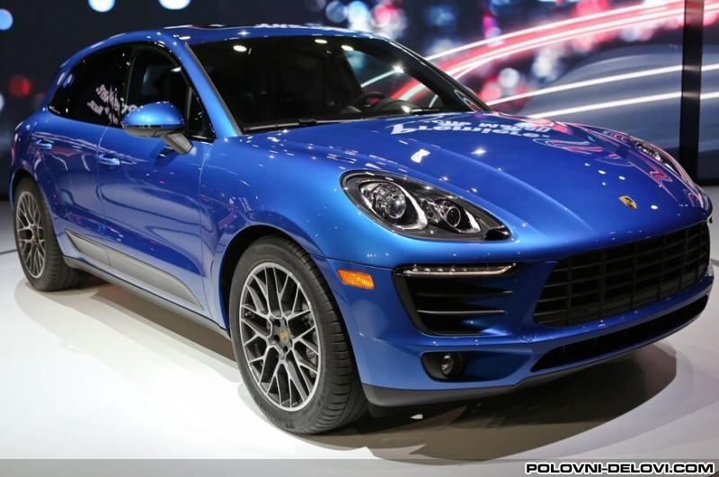 PORSCHE MACAN 