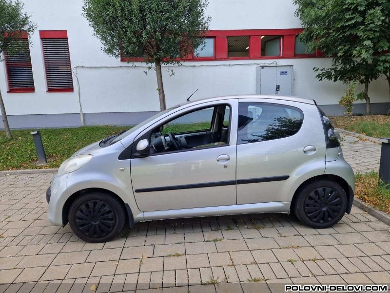 Peugeot  107 1.0b Kompletan Auto U Delovima