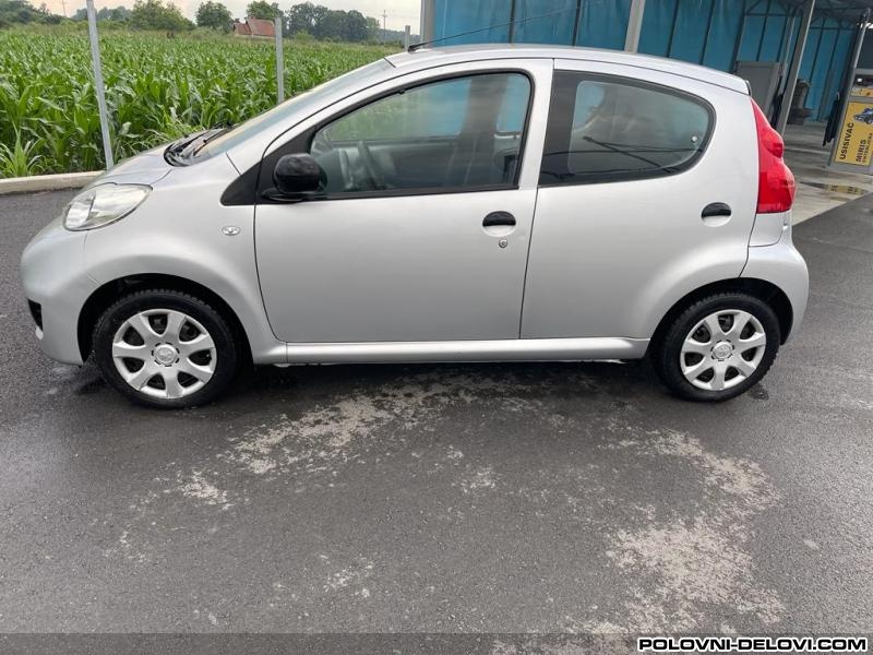 Peugeot  107 1.0b Kompletan Auto U Delovima