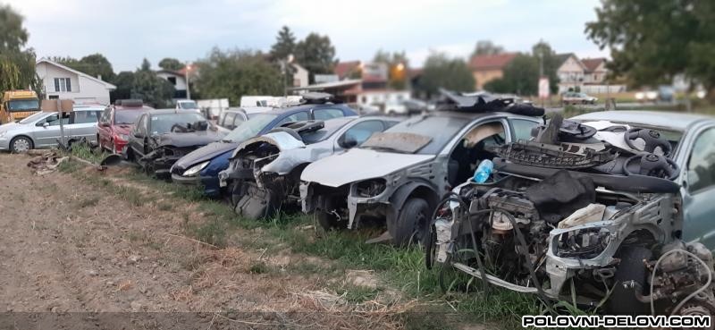 Peugeot  206 1.1 .1.4 .1.6 2.0 Kompletan Auto U Delovima