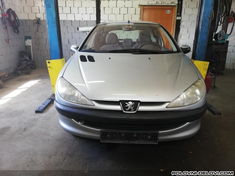 Peugeot  206 1.1 1.4 1.6 1.9 2.0 Kompletan Auto U Delovima