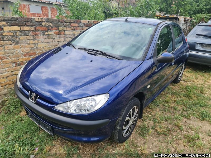Peugeot  206 1.1 B Kompletan Auto U Delovima