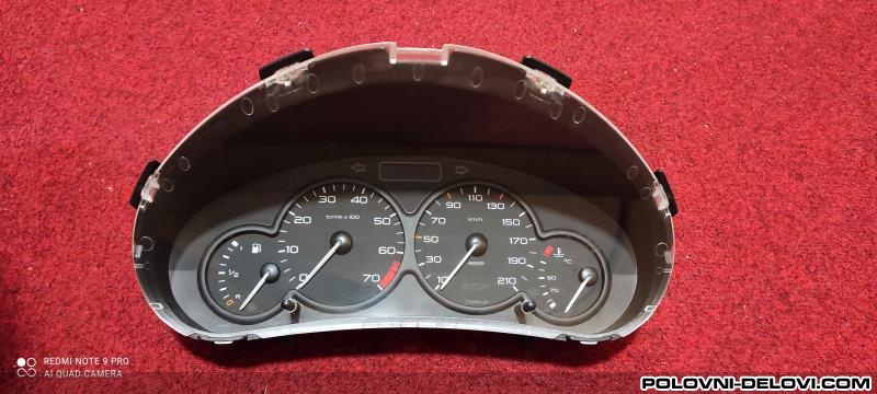 Peugeot  206 1.1 Kompletan Auto U Delovima