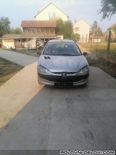 Peugeot  206 1.1 Kompletan Auto U Delovima