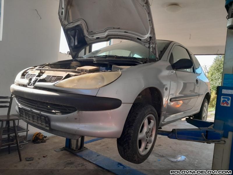 Peugeot  206 1.1 Kompletan Auto U Delovima