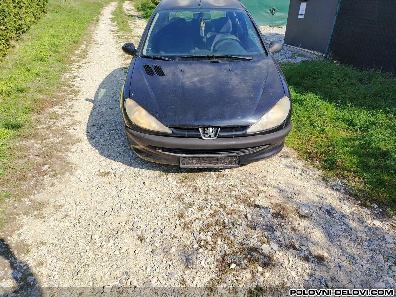 Peugeot  206 1.1 Kompletan Auto U Delovima