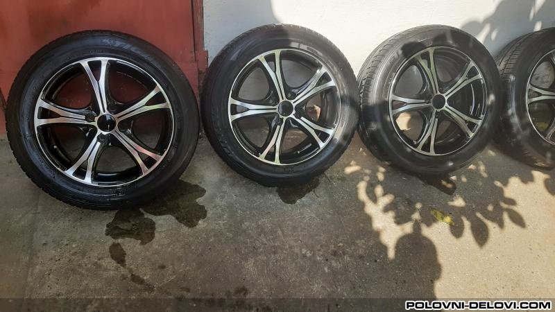 Peugeot  206 1.1.1.4 .1.6 2.0.1.9 Kompletan Auto U Delovima