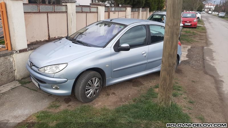 Peugeot  206 1.4 1.6 2.0 1.1 1.9 Kompletan Auto U Delovima