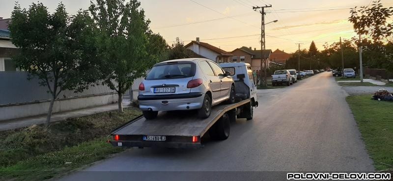 Peugeot  206 1.4 1.6 Kompletan Auto U Delovima