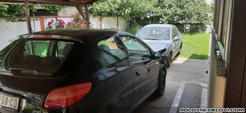 Peugeot  206 1.4 1.6 Kompletan Auto U Delovima