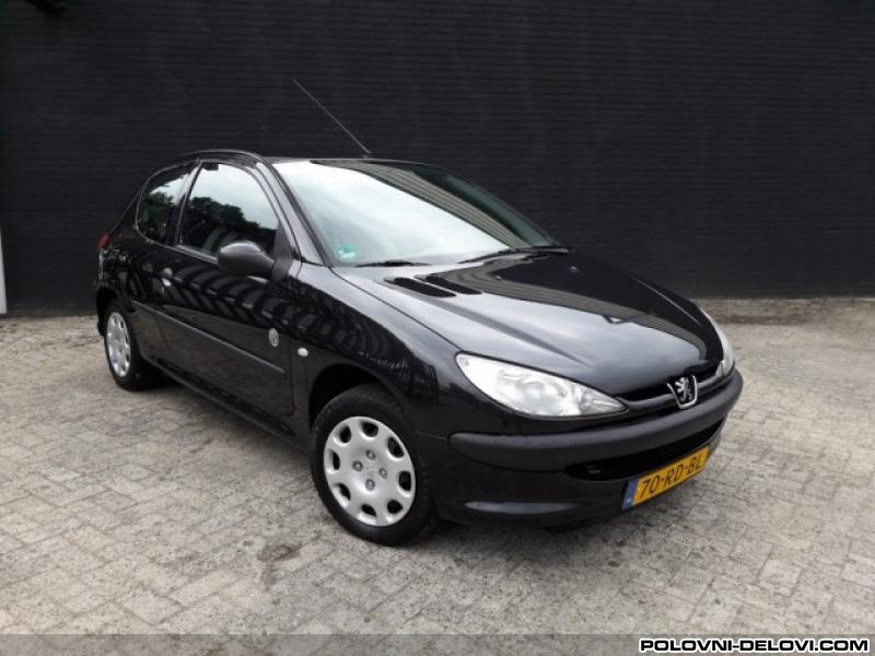 Peugeot  206 1.4 Benzin Kompletan Auto U Delovima