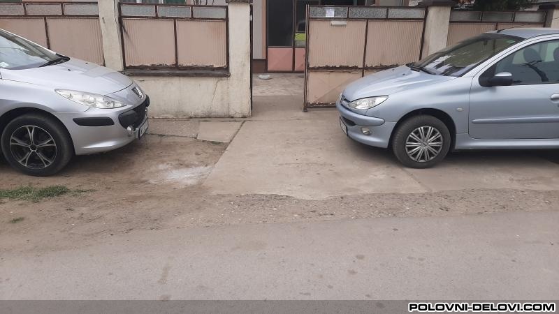 Peugeot  206 1.4 Hdi 1.4 B 1.6b Kompletan Auto U Delovima