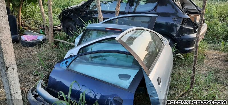 Peugeot  206 1.4 Hdi Sw 1.4 Benz  Kompletan Auto U Delovima