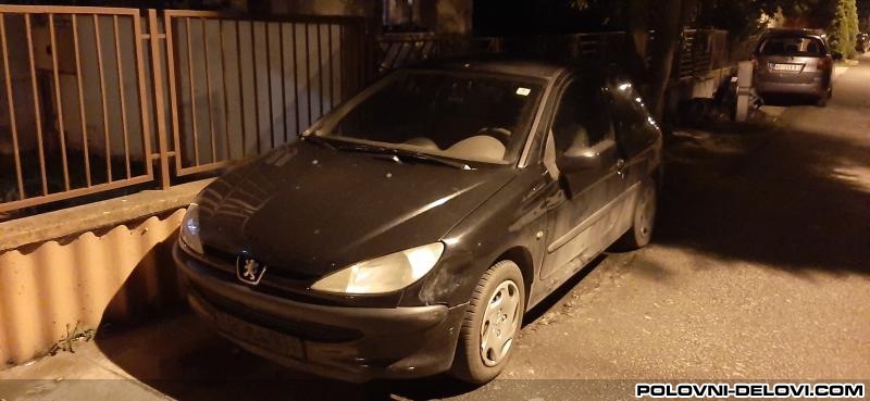 Peugeot  206 1.4 Kompletan Auto U Delovima