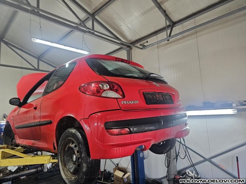 Peugeot  206 1.4hdi Kompletan Auto U Delovima