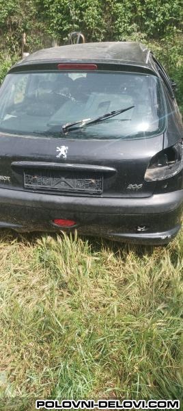 Peugeot  206 1.4hdi Kompletan Auto U Delovima