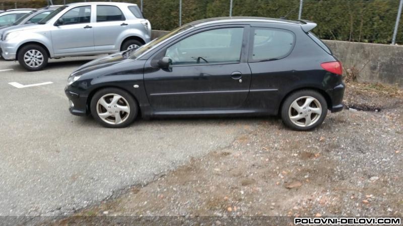 Peugeot  206 1.6 16 V Kompletan Auto U Delovima