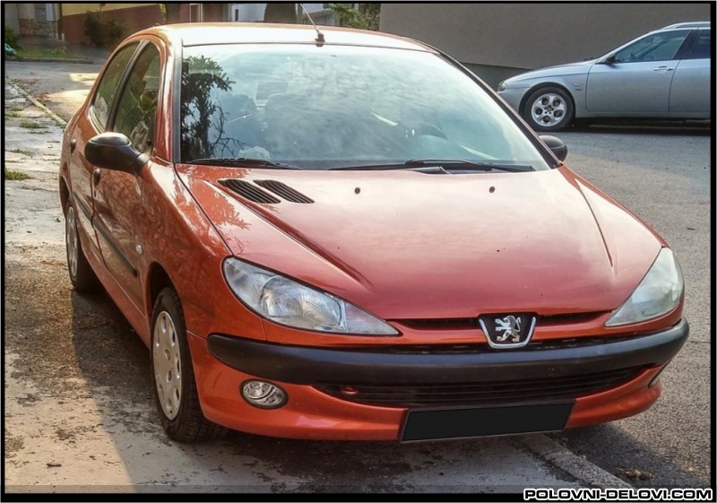 Peugeot  206 1.6 16v Enterijer