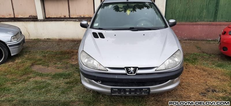 Peugeot  206 1.6 Kompletan Auto U Delovima