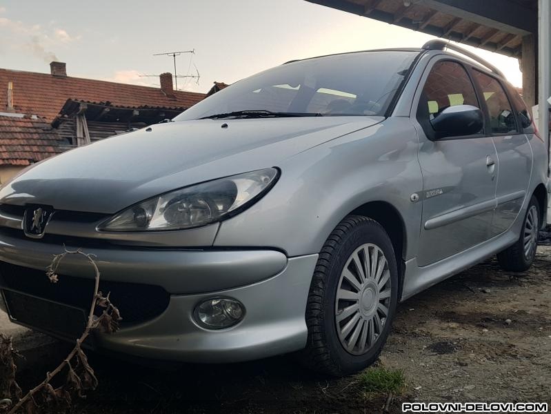 Peugeot  206 1.6 Kompletan Auto U Delovima