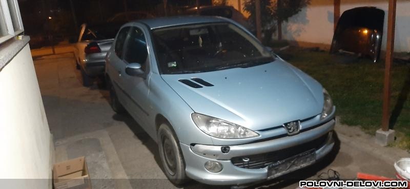 Peugeot  206 1.6 Kompletan Auto U Delovima