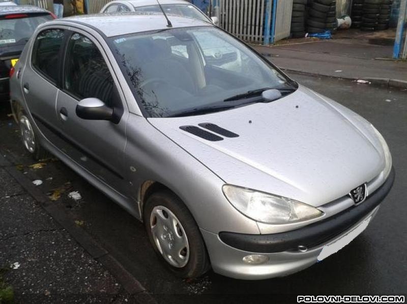 Peugeot  206 1.6 Kompletan Auto U Delovima