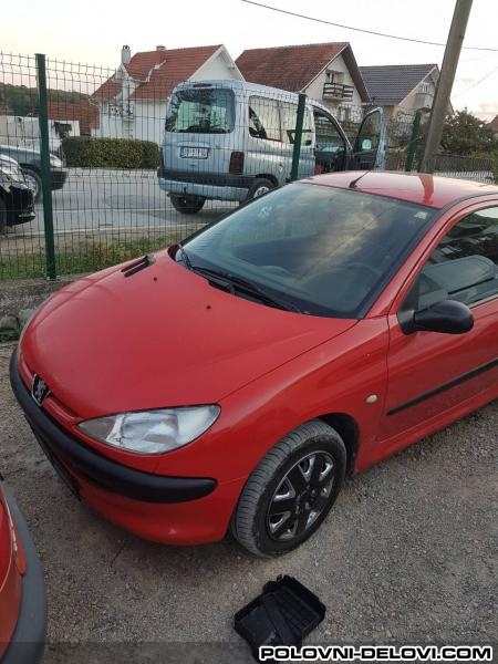 Peugeot  206 1.9 D.2.0 HDI Kompletan Auto U Delovima