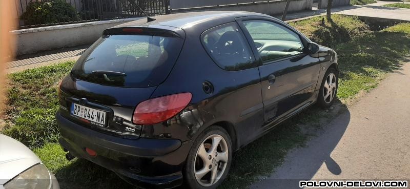 Peugeot  206 2.0 Hdi Kompletan Auto U Delovima