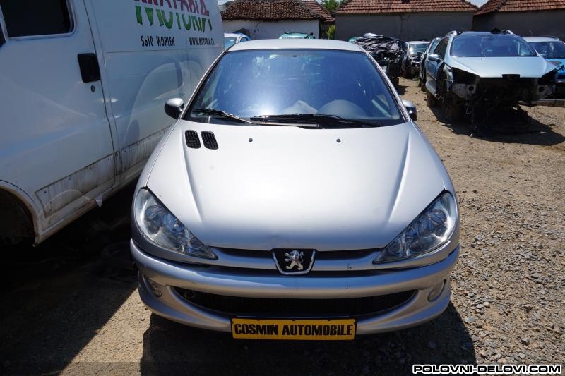 Peugeot  206 3vr Quicksilver Kompletan Auto U Delovima