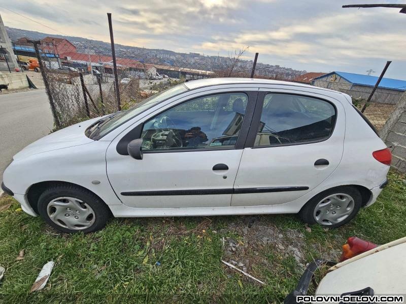 Peugeot  206 BENZINAC - DIZEL Otkup Vozila Za Delove