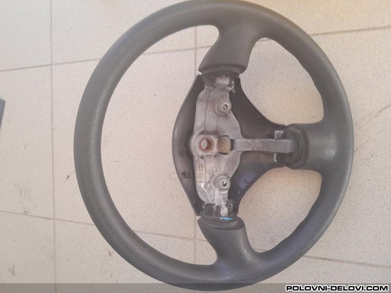 Peugeot  206  Enterijer