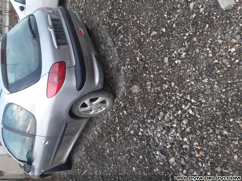 Peugeot  206 Hdi Kompletan Auto U Delovima
