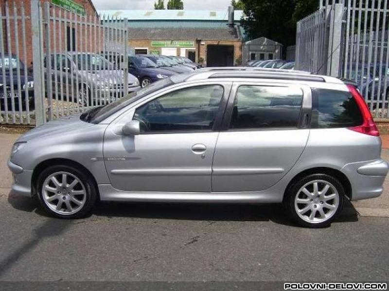 Peugeot  206  Kompletan Auto U Delovima