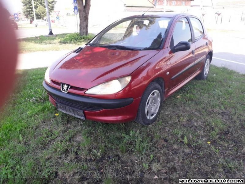Peugeot  206  Kompletan Auto U Delovima