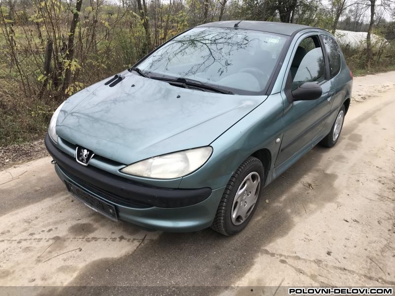 Peugeot  206  Kompletan Auto U Delovima