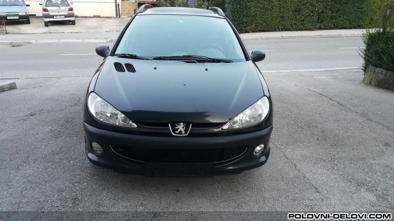 Peugeot  206  Kompletan Auto U Delovima