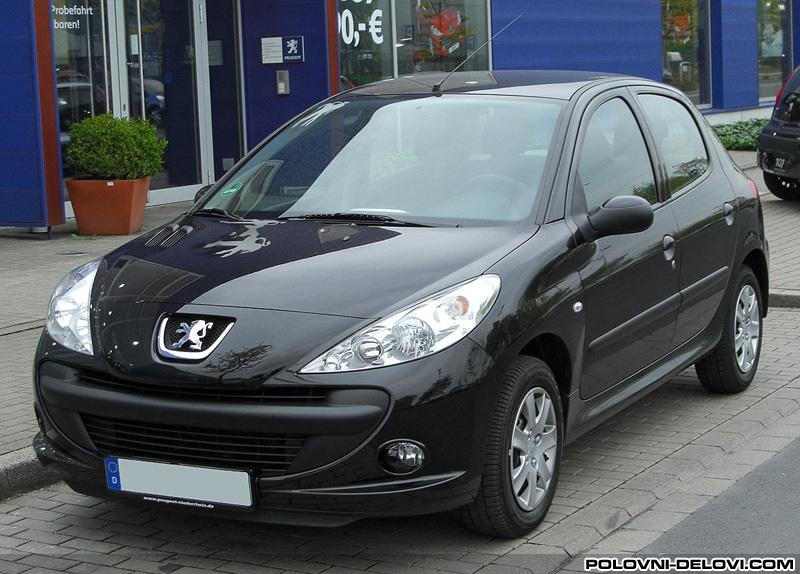 Peugeot  206   Kompletan Auto U Delovima