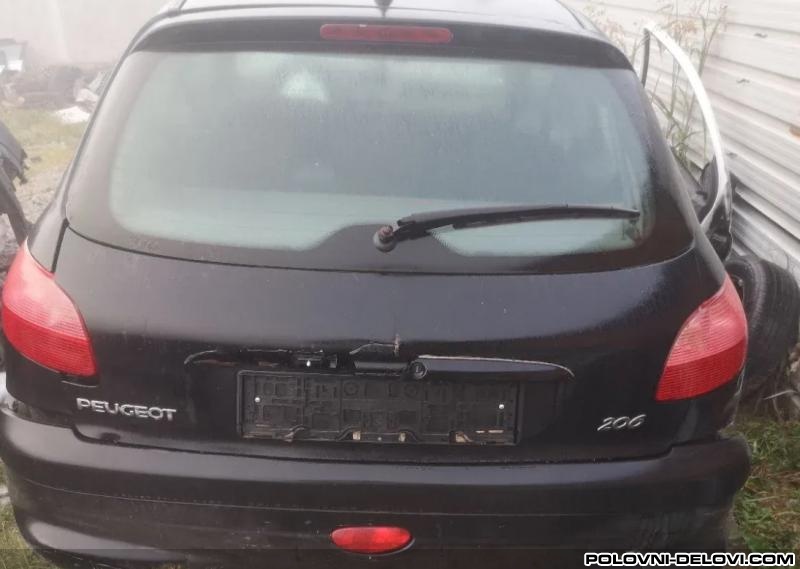 Peugeot  206  Kompletan Auto U Delovima