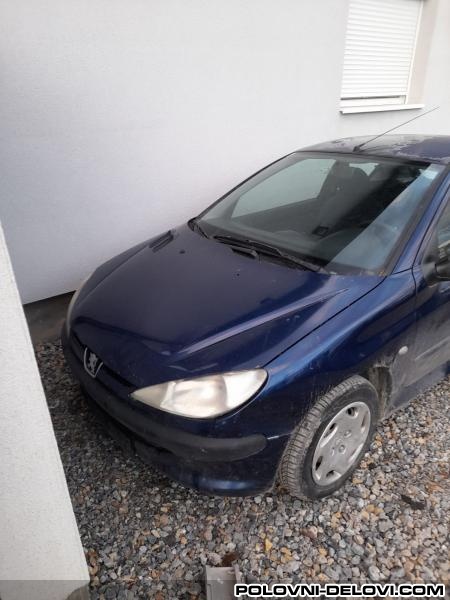 Peugeot  206  Kompletan Auto U Delovima