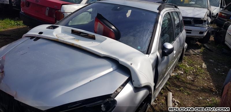 Peugeot  206  Kompletan Auto U Delovima