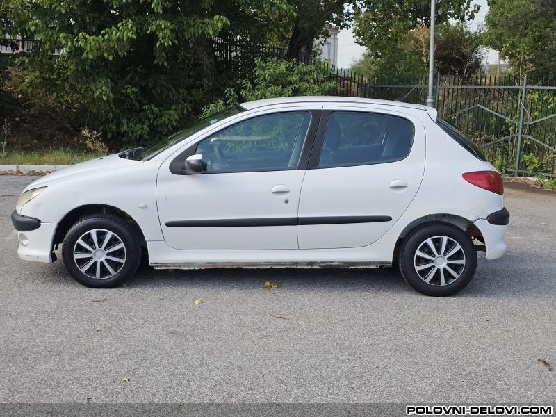 Peugeot  206  Otkup Vozila Za Delove