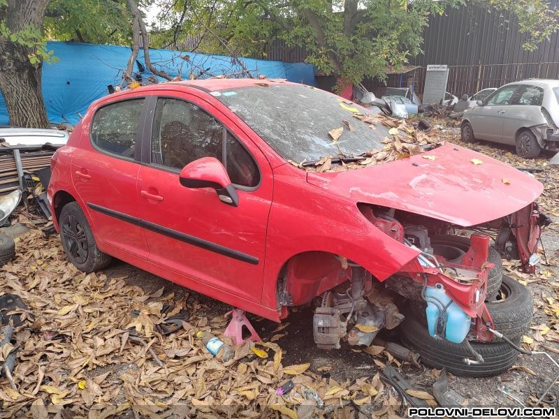 Peugeot  207 1.4b Vti Kompletan Auto U Delovima