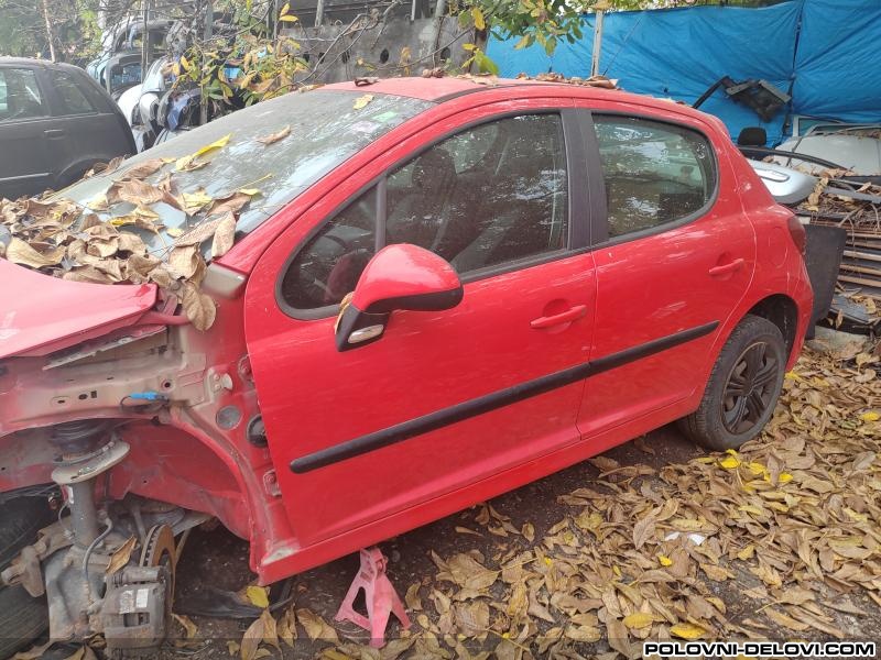 Peugeot  207 1.4b Vti Kompletan Auto U Delovima