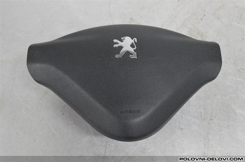 Peugeot  207 Airbag Enterijer