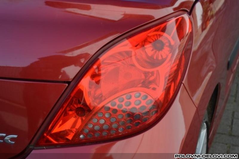 Peugeot  207 CC LAMPE 207 Pezo Svetla I Signalizacija