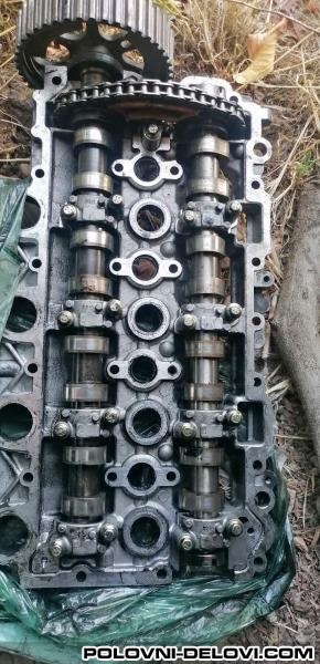 Peugeot  207 Hdi Motor I Delovi Motora